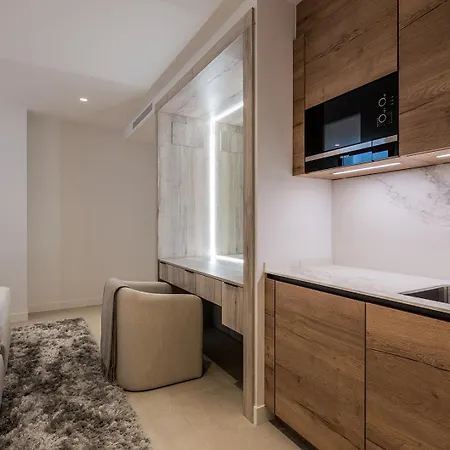 Villa 6 Bedroom Luxury Villa In Marbella With Private Gym And Sauna