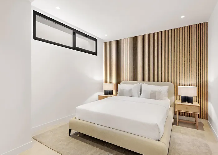 6 Bedroom Luxury In With Private Gym And Sauna Villa *