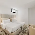 6 Bedroom Luxury In With Private Gym And Sauna *