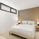 6 Bedroom Luxury In With Private Gym And Sauna Villa *