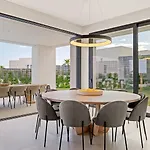 6 Bedroom Luxury In With Private Gym And Sauna