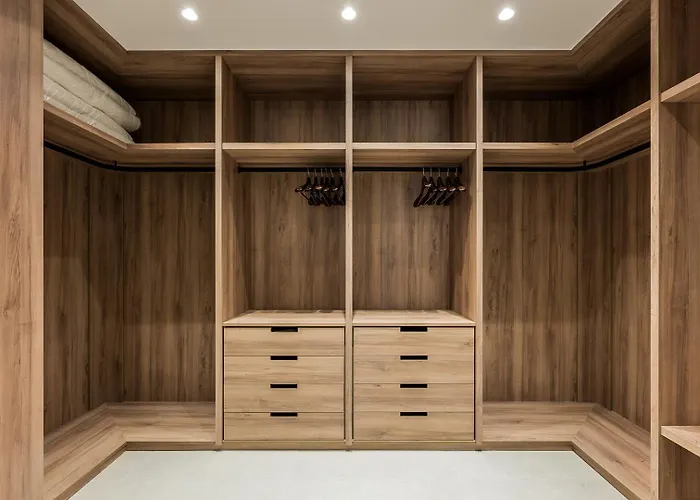 Villa 6 Bedroom Luxury In With Private Gym And Sauna Marbella